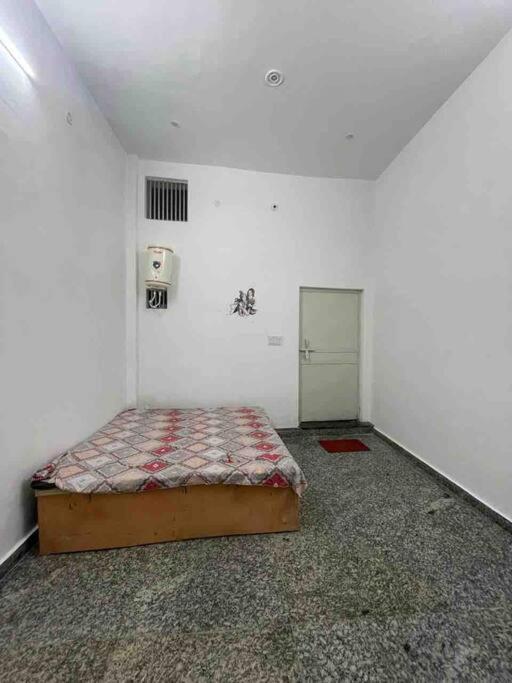 Rukmani Villas Group Of Rukmani Home Stay Mathura Luaran gambar